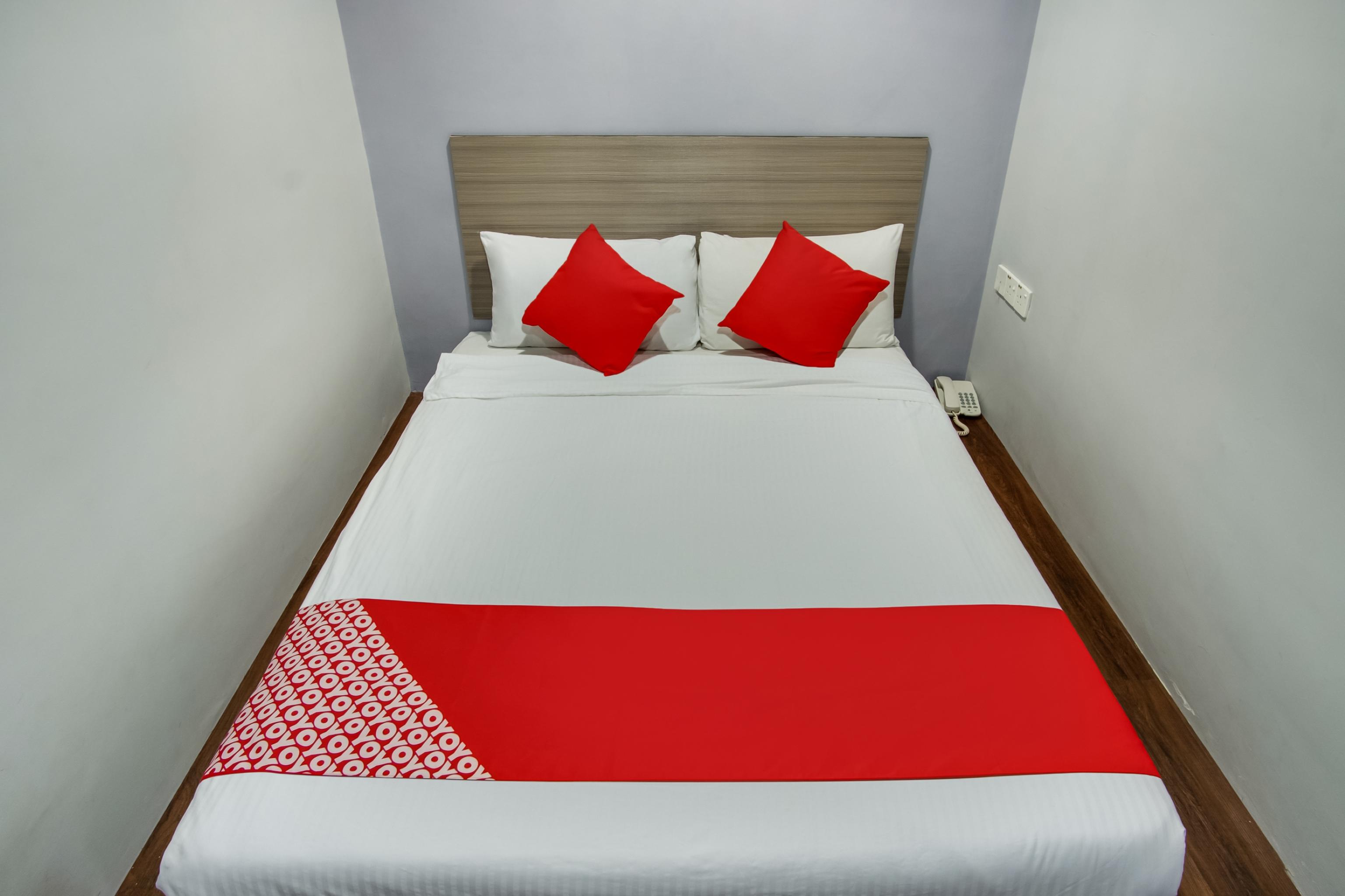 Oyo 89480 Dream House Hotel Skudai Eksteriør billede