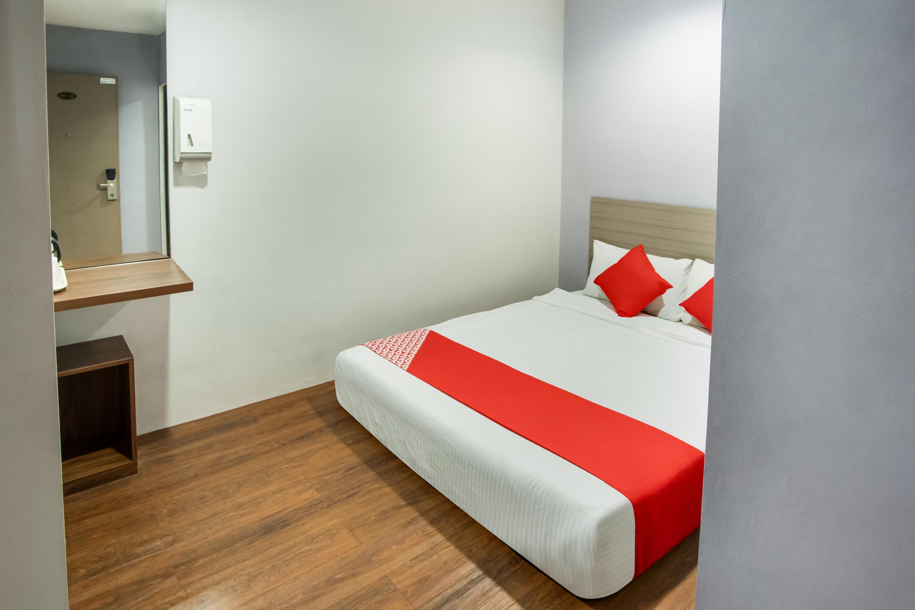 Oyo 89480 Dream House Hotel Skudai Eksteriør billede