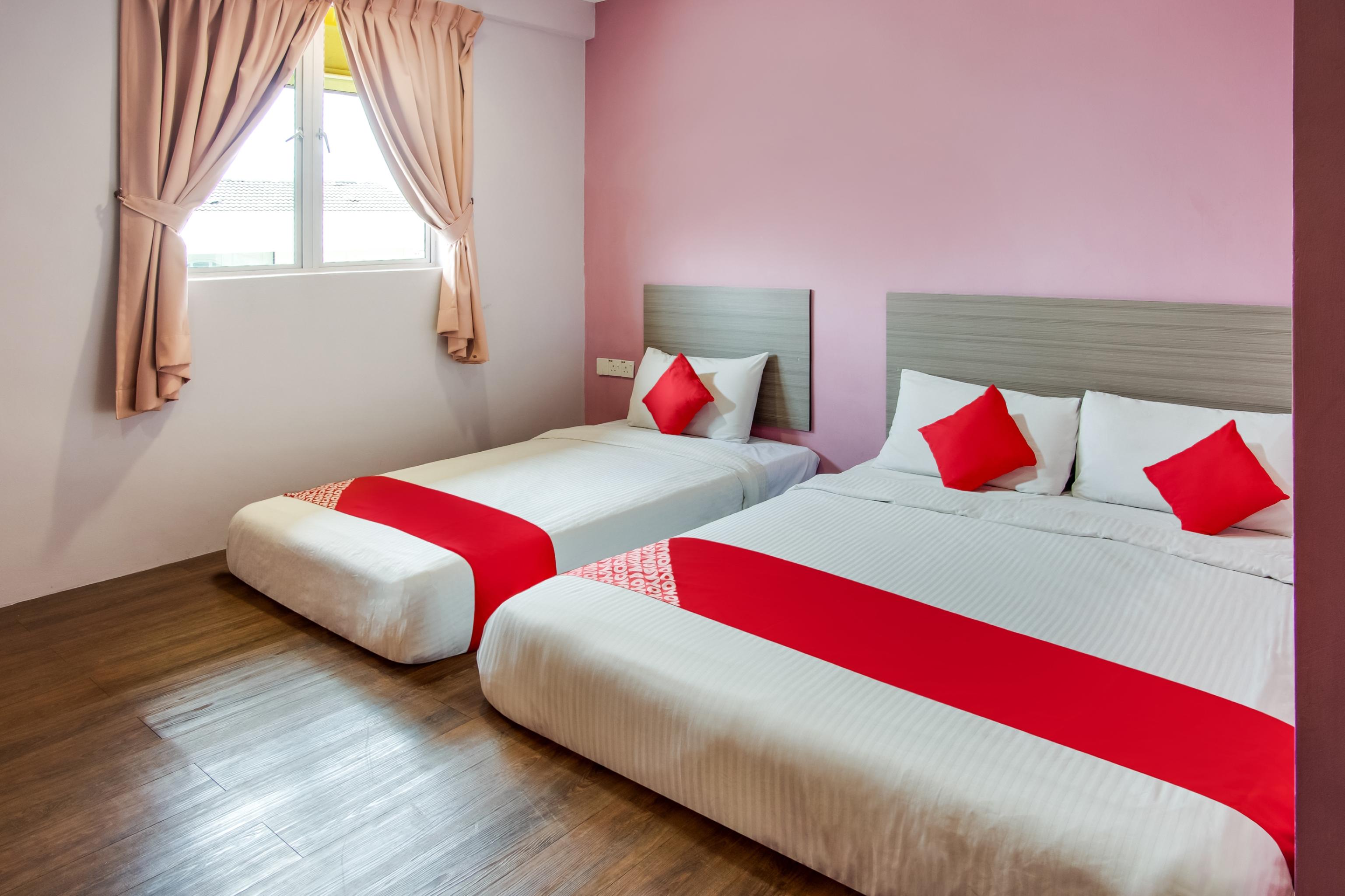 Oyo 89480 Dream House Hotel Skudai Eksteriør billede