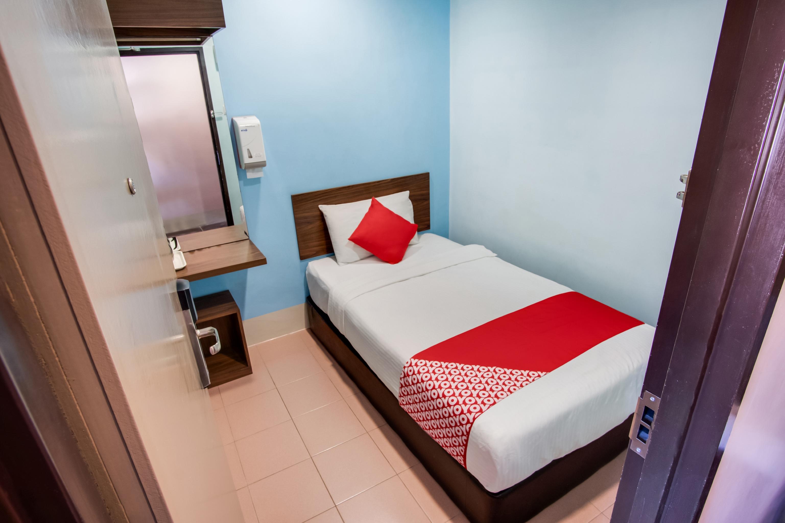 Oyo 89480 Dream House Hotel Skudai Eksteriør billede