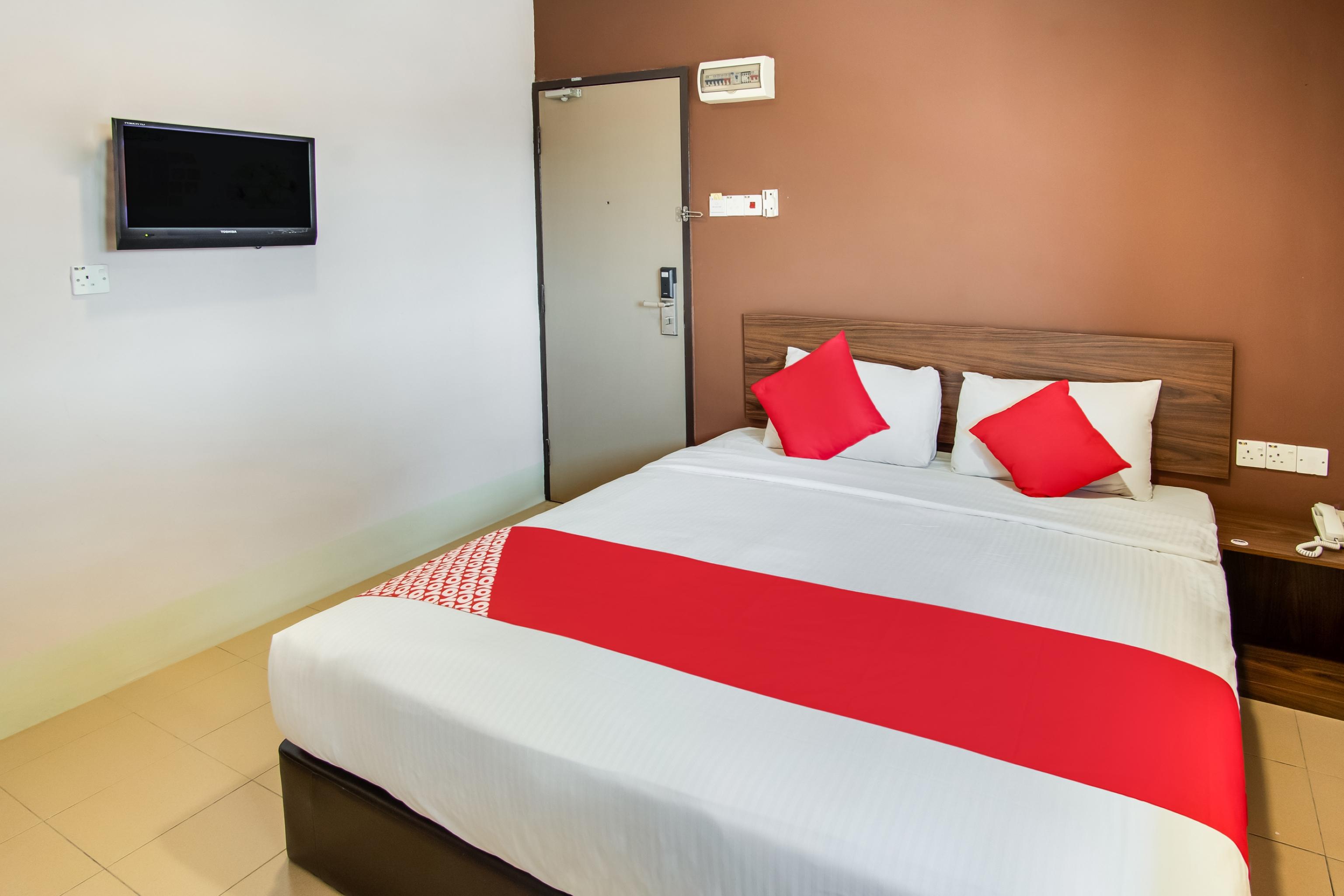 Oyo 89480 Dream House Hotel Skudai Eksteriør billede