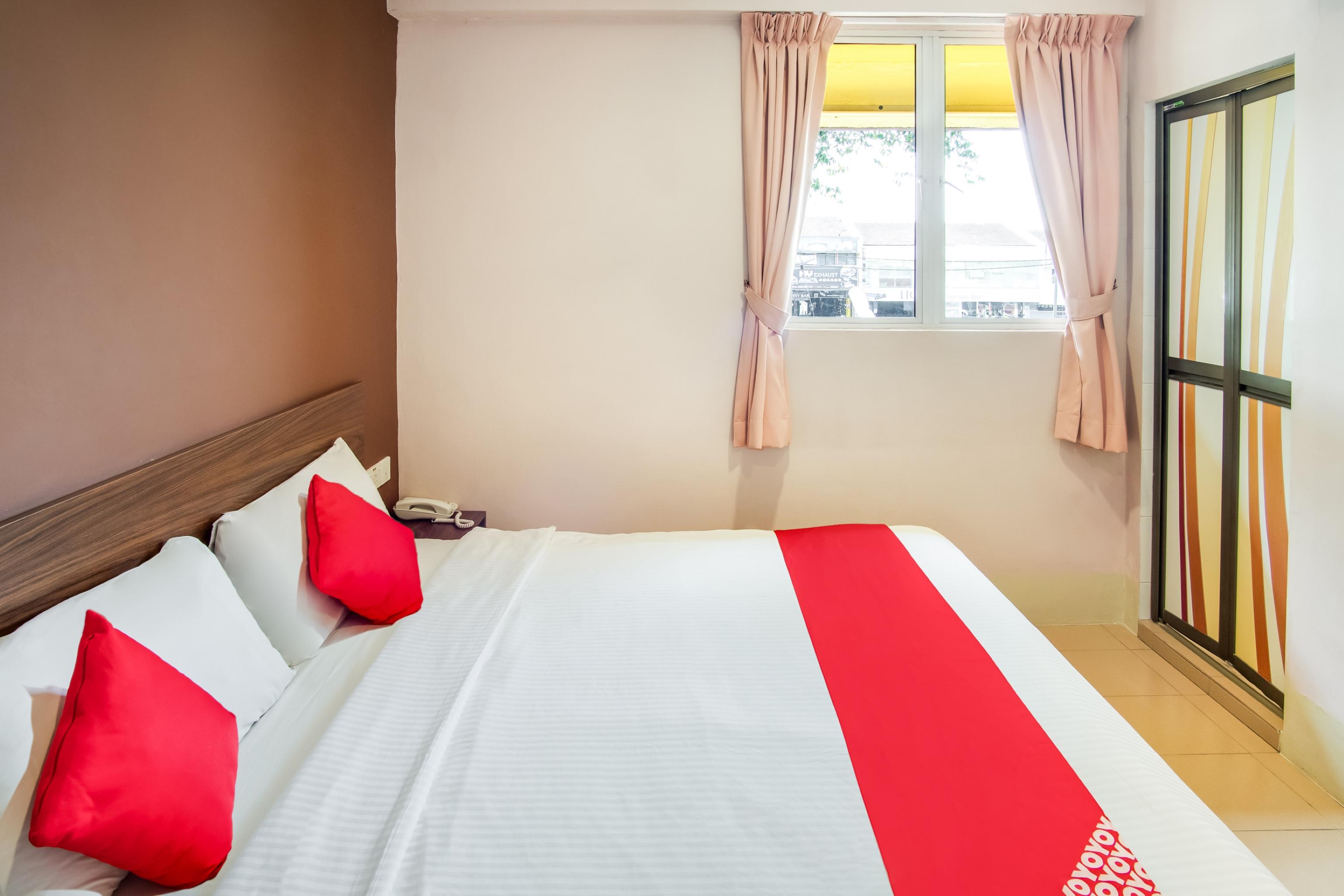Oyo 89480 Dream House Hotel Skudai Eksteriør billede