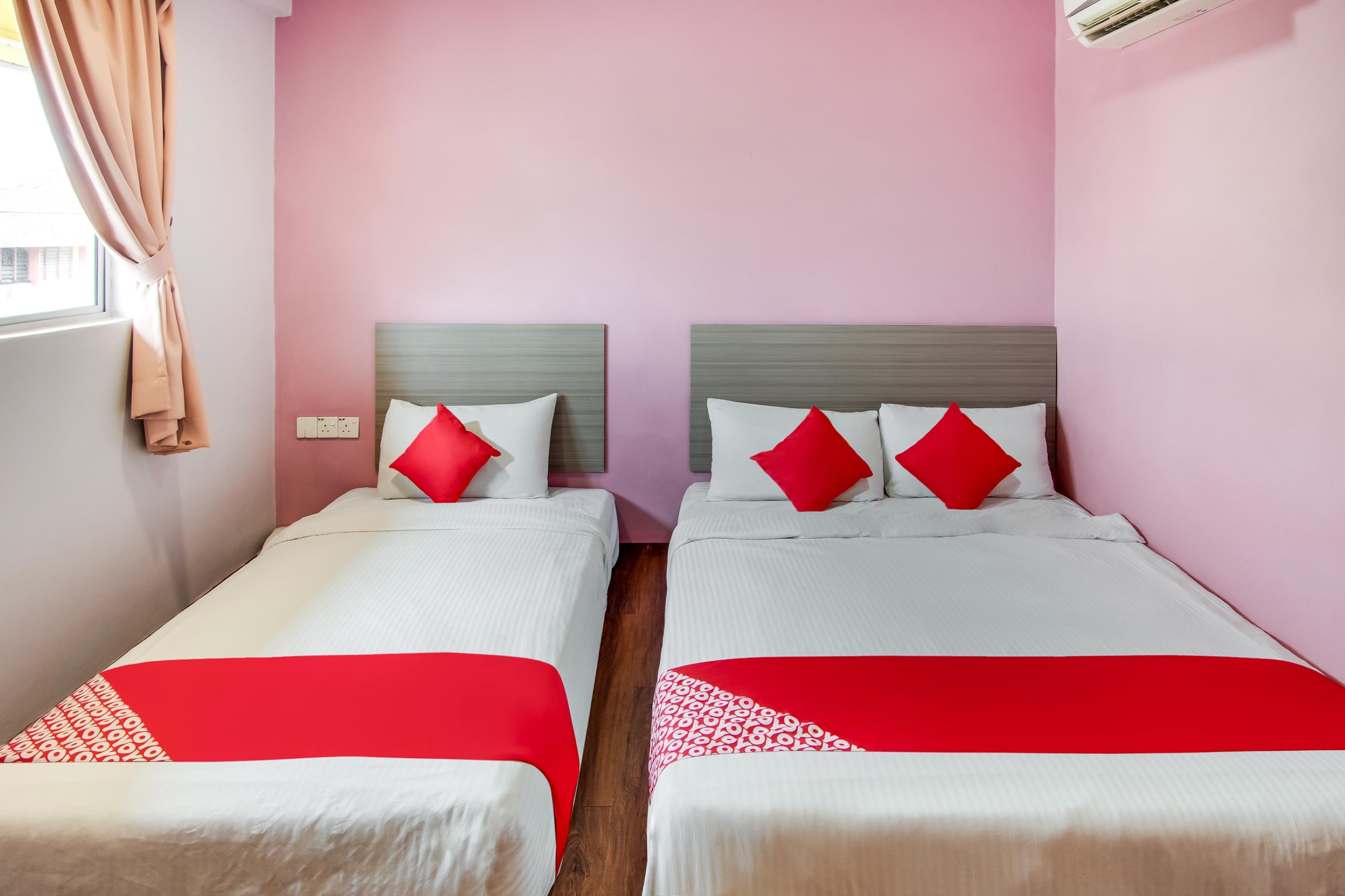 Oyo 89480 Dream House Hotel Skudai Eksteriør billede