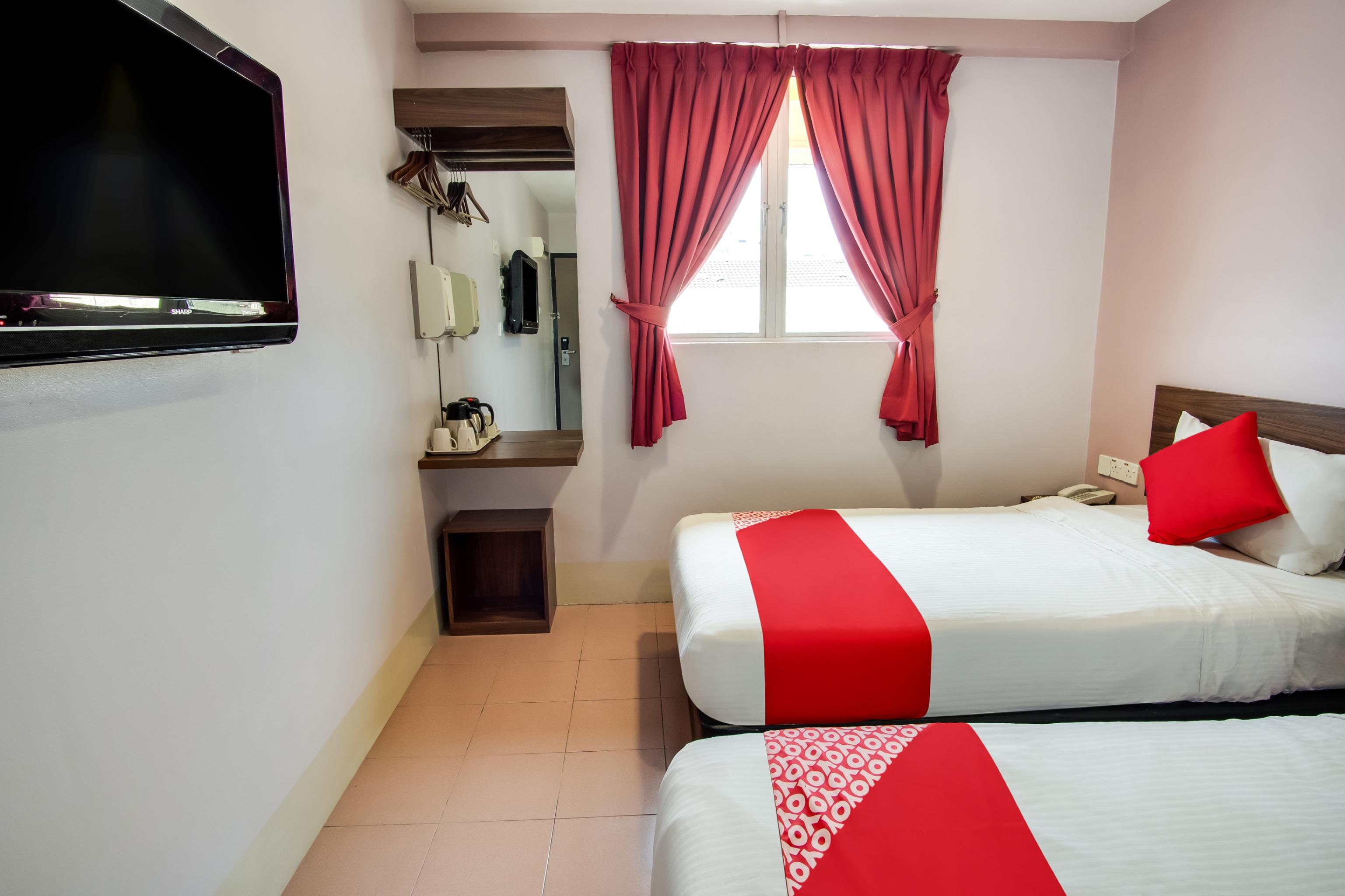 Oyo 89480 Dream House Hotel Skudai Eksteriør billede
